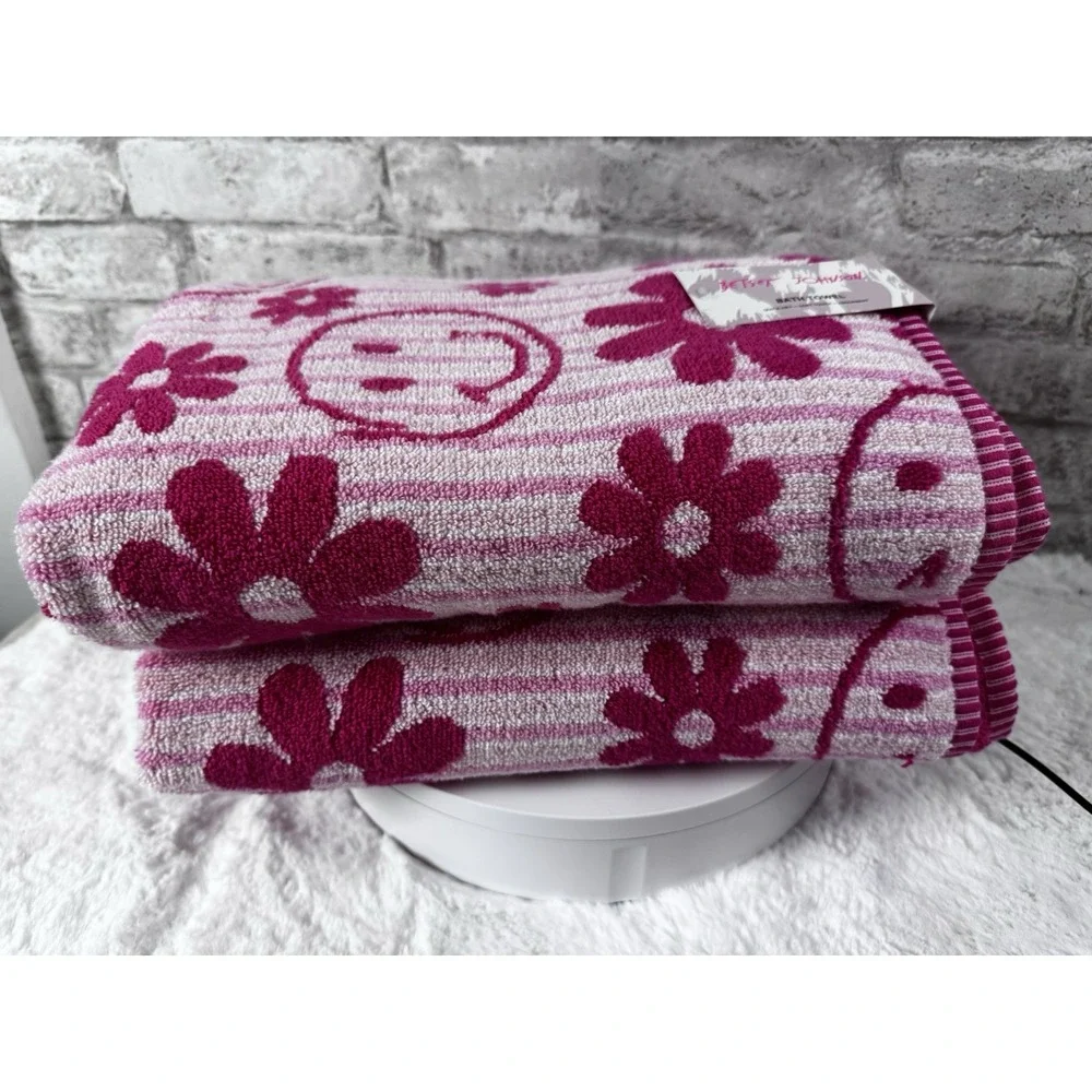 New BETSEY JOHNSON‎ Smiley Daisy Pink 2 Bath Towel And 2 Hand Towel Set
